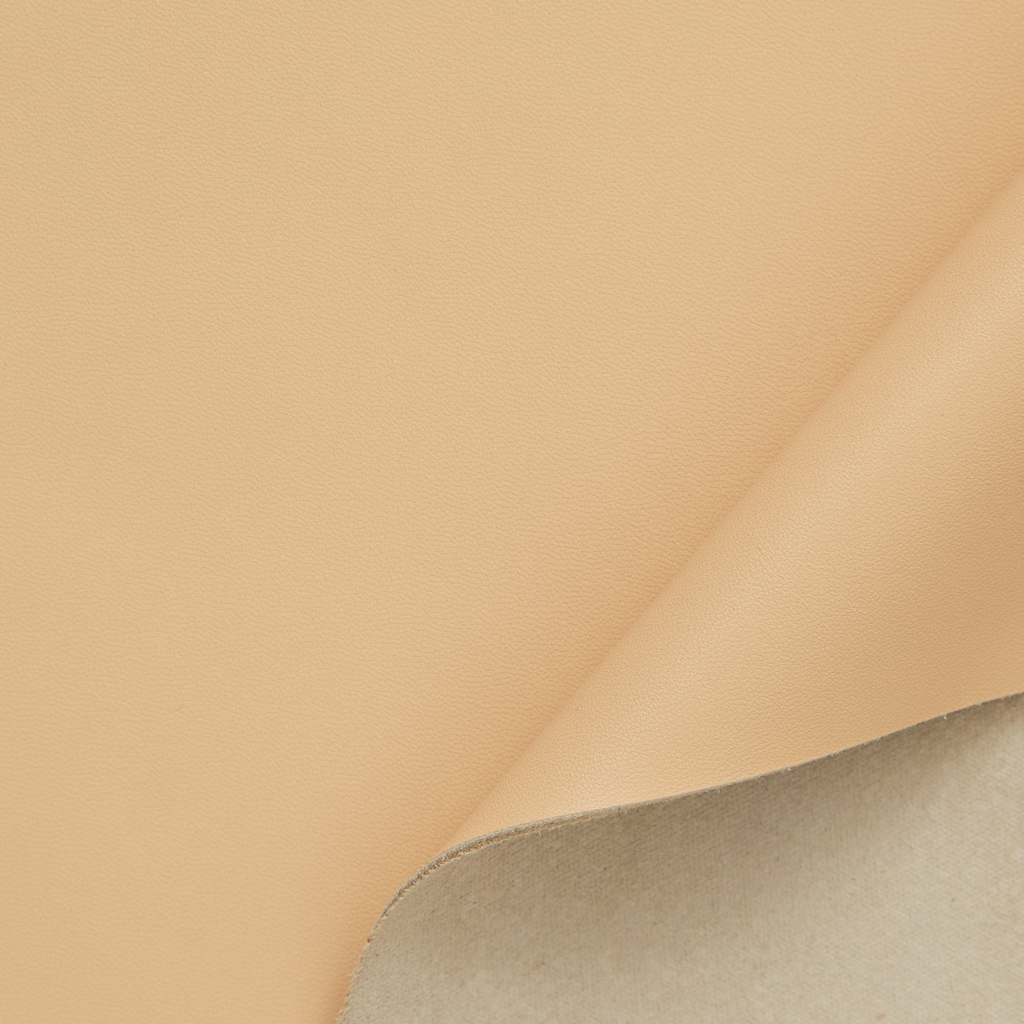 C24BL0012 | Full Grain Satinated Lamb