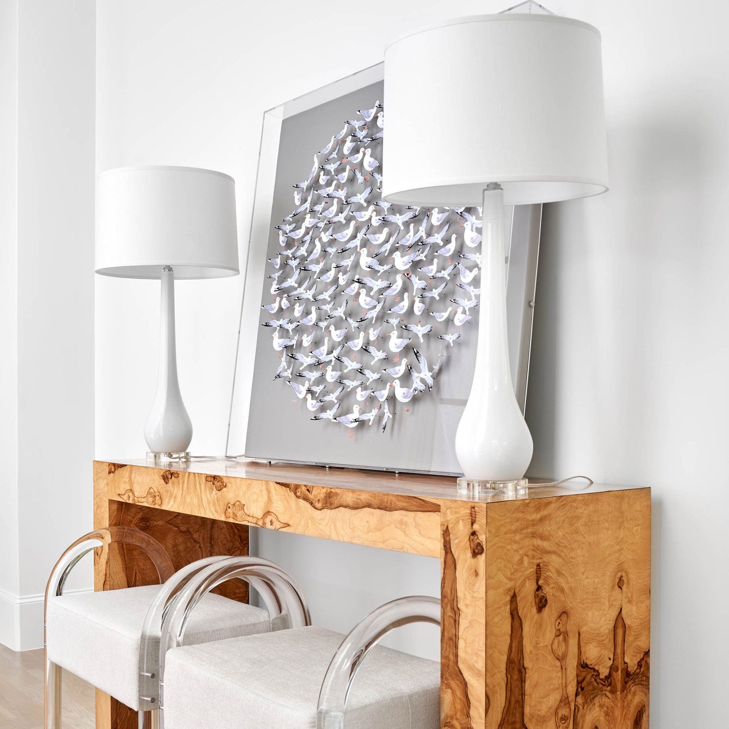 Hampton Lamp In White